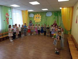 Утренники, посвященные 8 марта Утренники, посвященные 8 марта.